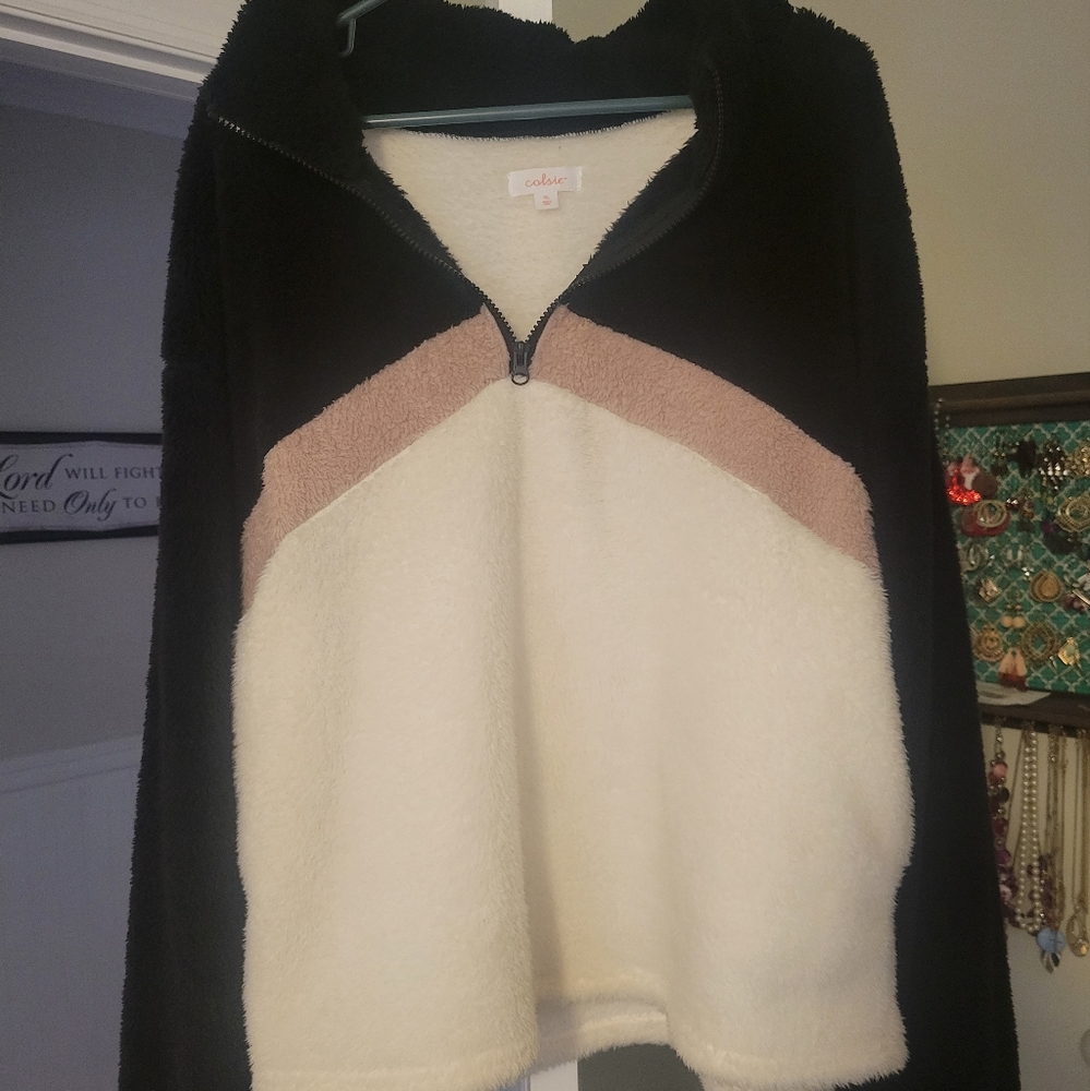 Fuzzy fleece jacket. Size XL
